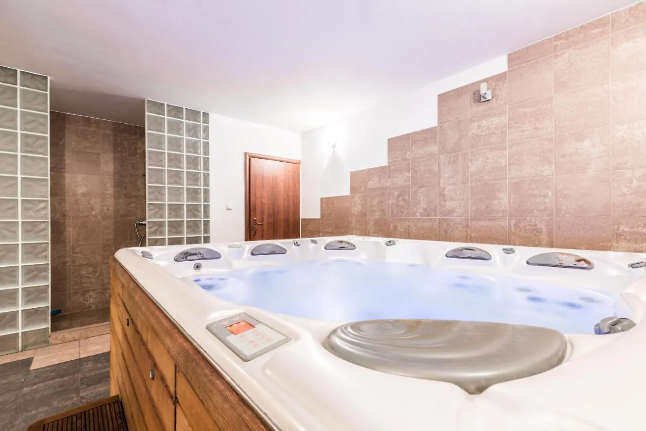 Nosal Hill Apartments&Spa Zakopane 0*,